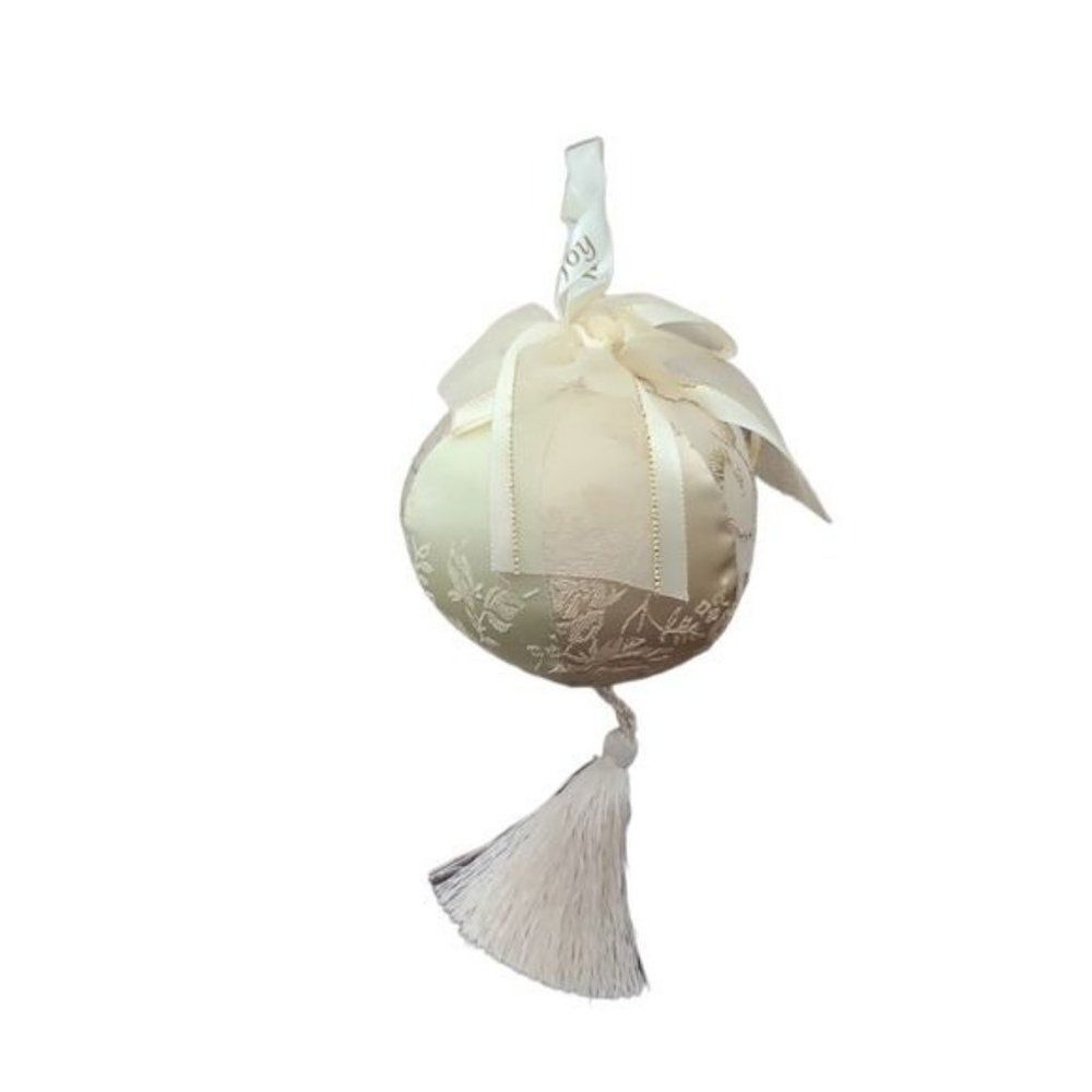 Vintage Russ Berrie & Co Plush Shabby Chic Tassel Christmas Tree Ornament #16608